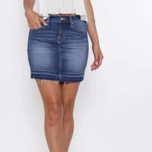 Kancan Raw Hem Denim Mini Skirt  9 / 28 - Picture 1 of 7
